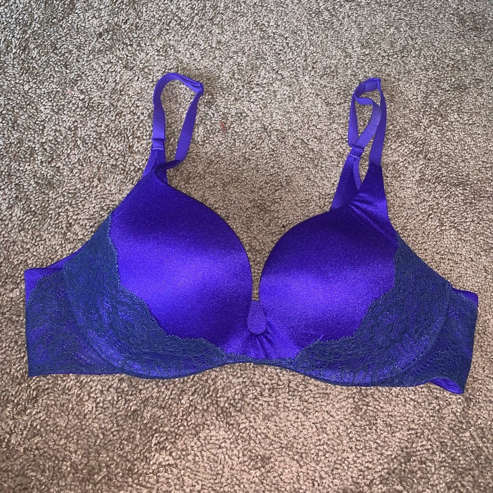 SOLD! Purple lace bra push up